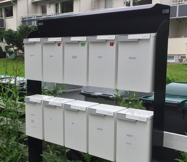 Postkassestativ 2x5 postkasser fra habo tomaks kvalitet