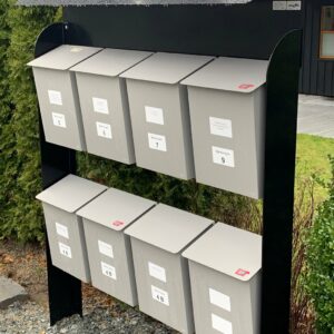 Postkassestativ-samlestativ for 8 postkasser tomaks Postkassestativ-samlestativ for 8 postkasser tomaks