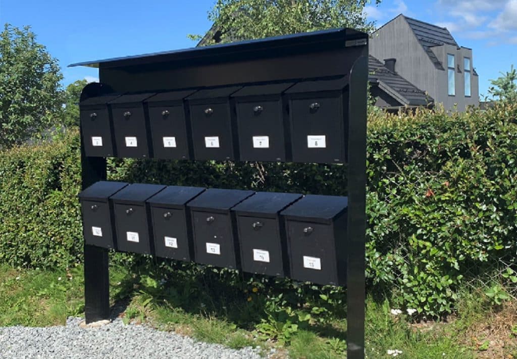 Tomaks_Poste_Postkassestativ_12T